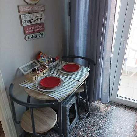 Апартаменты Castle View Кавала